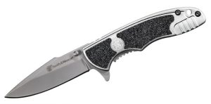 Smith and Wesson Victory Knife
